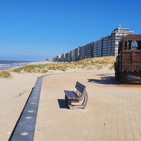 Beachstudio Westende With Sea View Middelkerke Kültér fotó